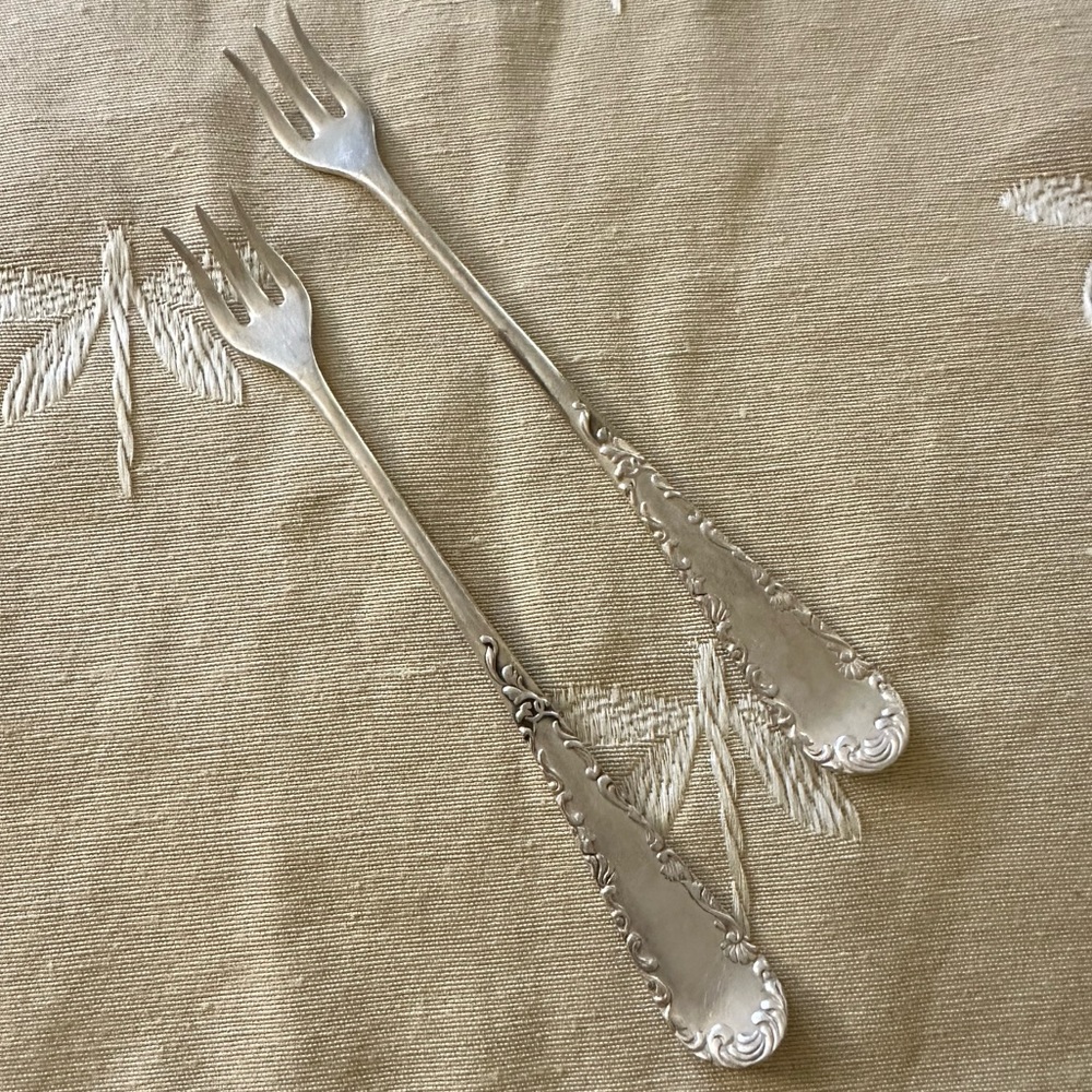 Pair of 2 Vintage WM Rogers & Sons AA Cocktail / Olive / Pickle Fork.